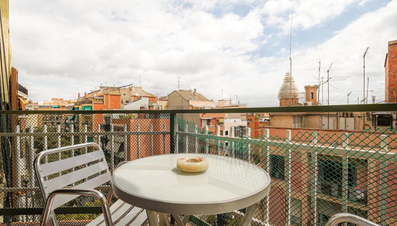 Bed&Bcn Sant Andreu Apartment Barcelona Ngoại thất bức ảnh
