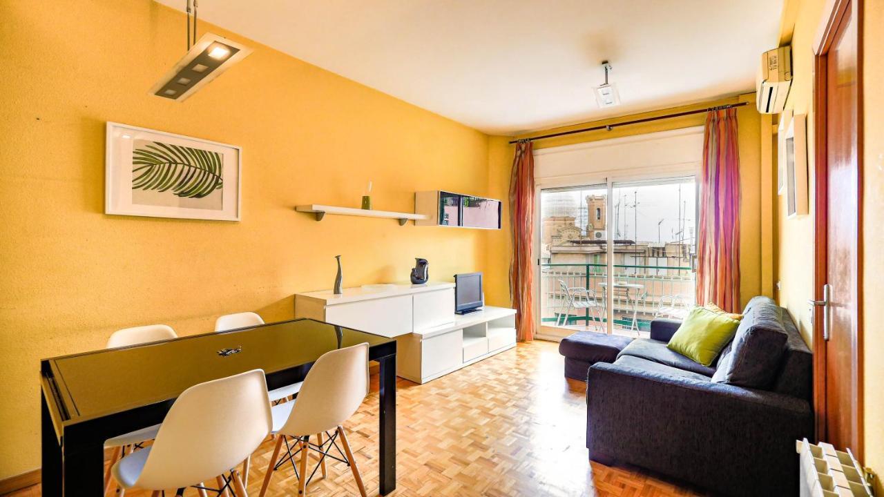 Bed&Bcn Sant Andreu Apartment Barcelona Ngoại thất bức ảnh