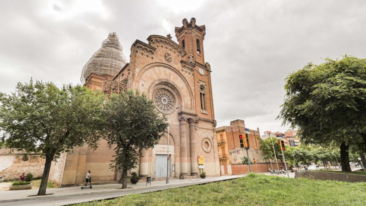 Bed&Bcn Sant Andreu Apartment Barcelona Ngoại thất bức ảnh