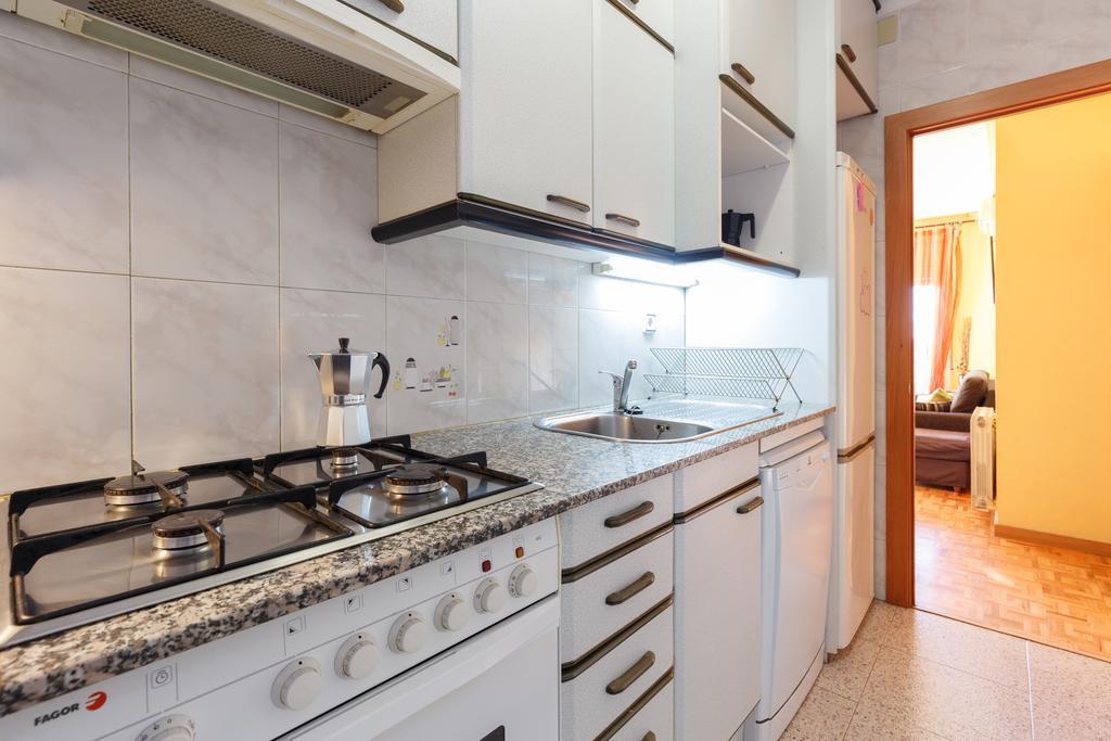 Bed&Bcn Sant Andreu Apartment Barcelona Ngoại thất bức ảnh